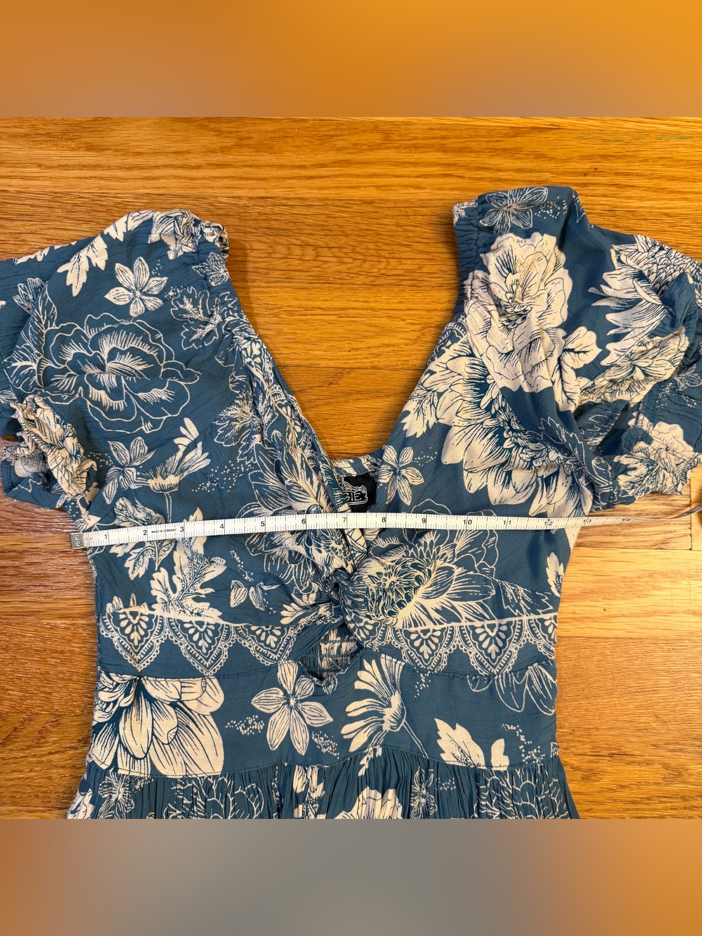 Angie Floral Printed Tiered Maxi Dress in Blue/White - Size Medium - Picture 5 of 9